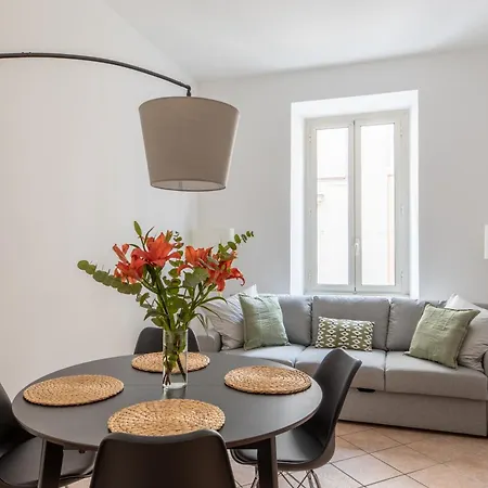 Iflat Comfortable Next To The Vatican *